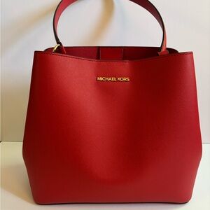 Michael Kors Red Shoulder Bag with Sleek Design